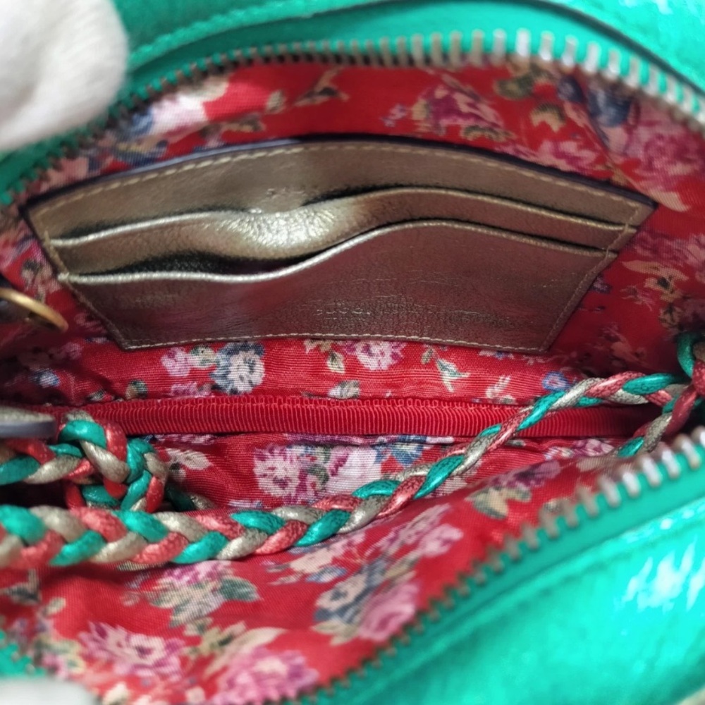 Authentic GUCCI GG Zumi Quilted Metallic Leather Trapuntata Crossbody Bag Purse - Picture 8 of 9